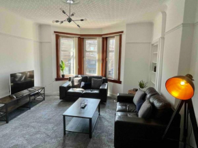 Large 2 bed near Glasgow Airport Paisley